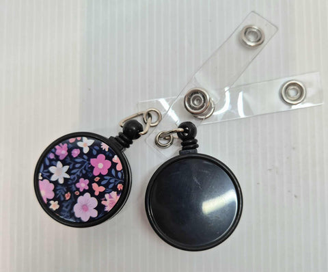 Retractable Sublimation Badge Holder